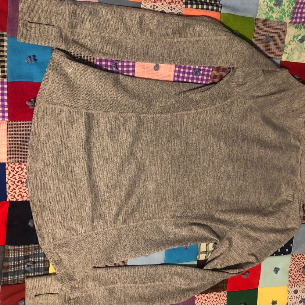 Old Navy Active Wear Zip Up - Picture 4 of 4